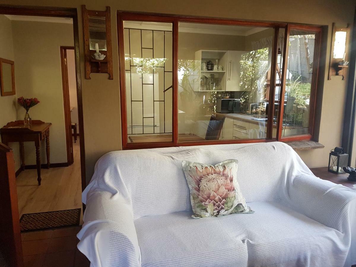 Protea Cottage George Luaran gambar